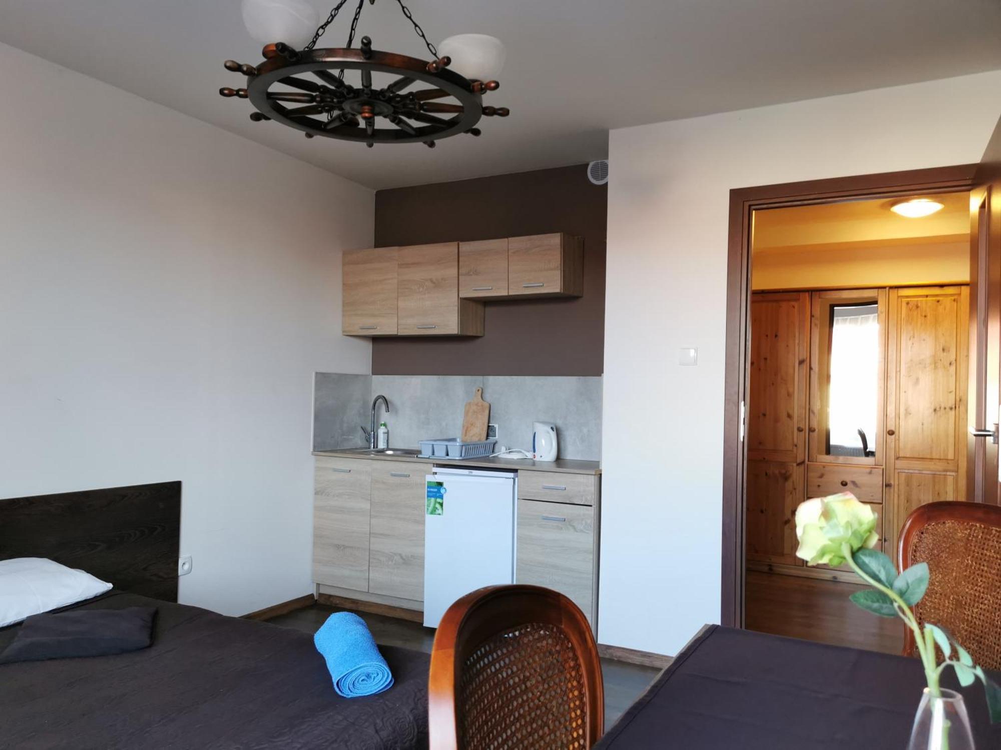 Dolphin House Bed & Breakfast Leba Ngoại thất bức ảnh