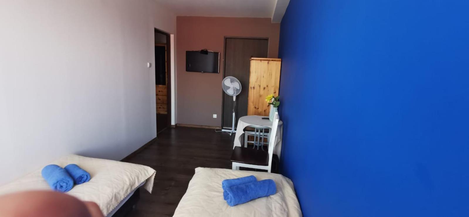 Dolphin House Bed & Breakfast Leba Ngoại thất bức ảnh