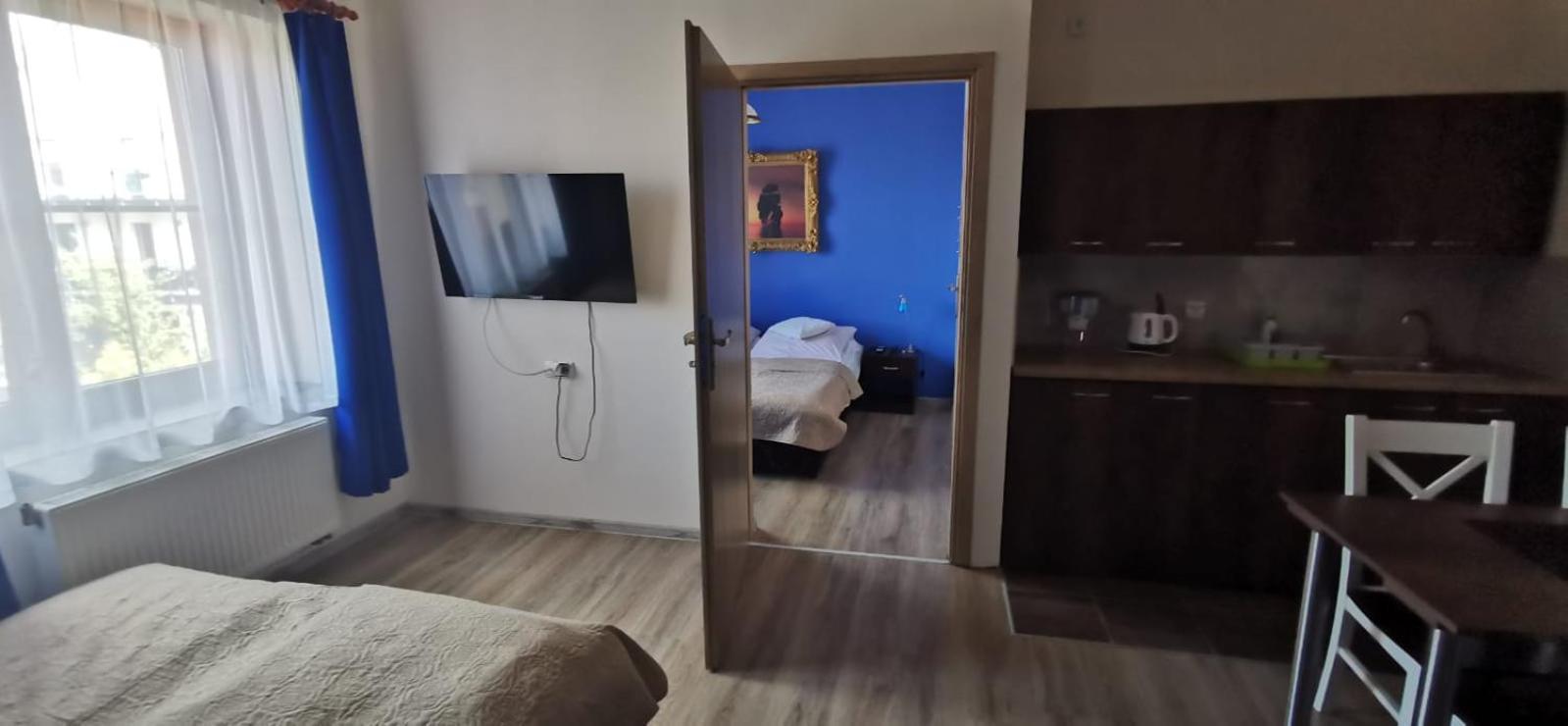 Dolphin House Bed & Breakfast Leba Ngoại thất bức ảnh